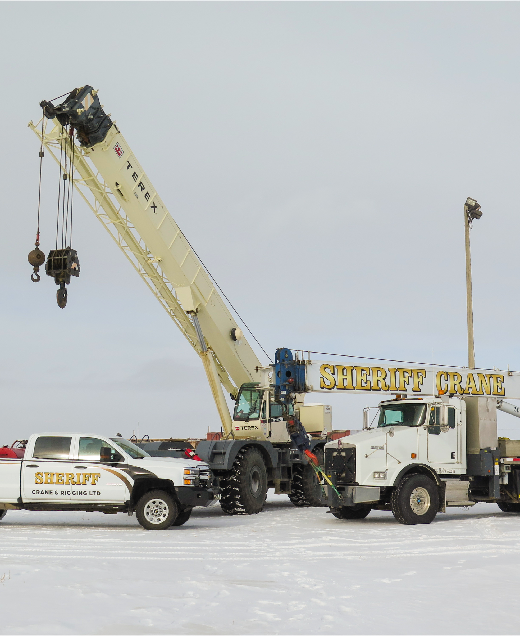 Crane Services in Saskatoon by Sheriff Crane